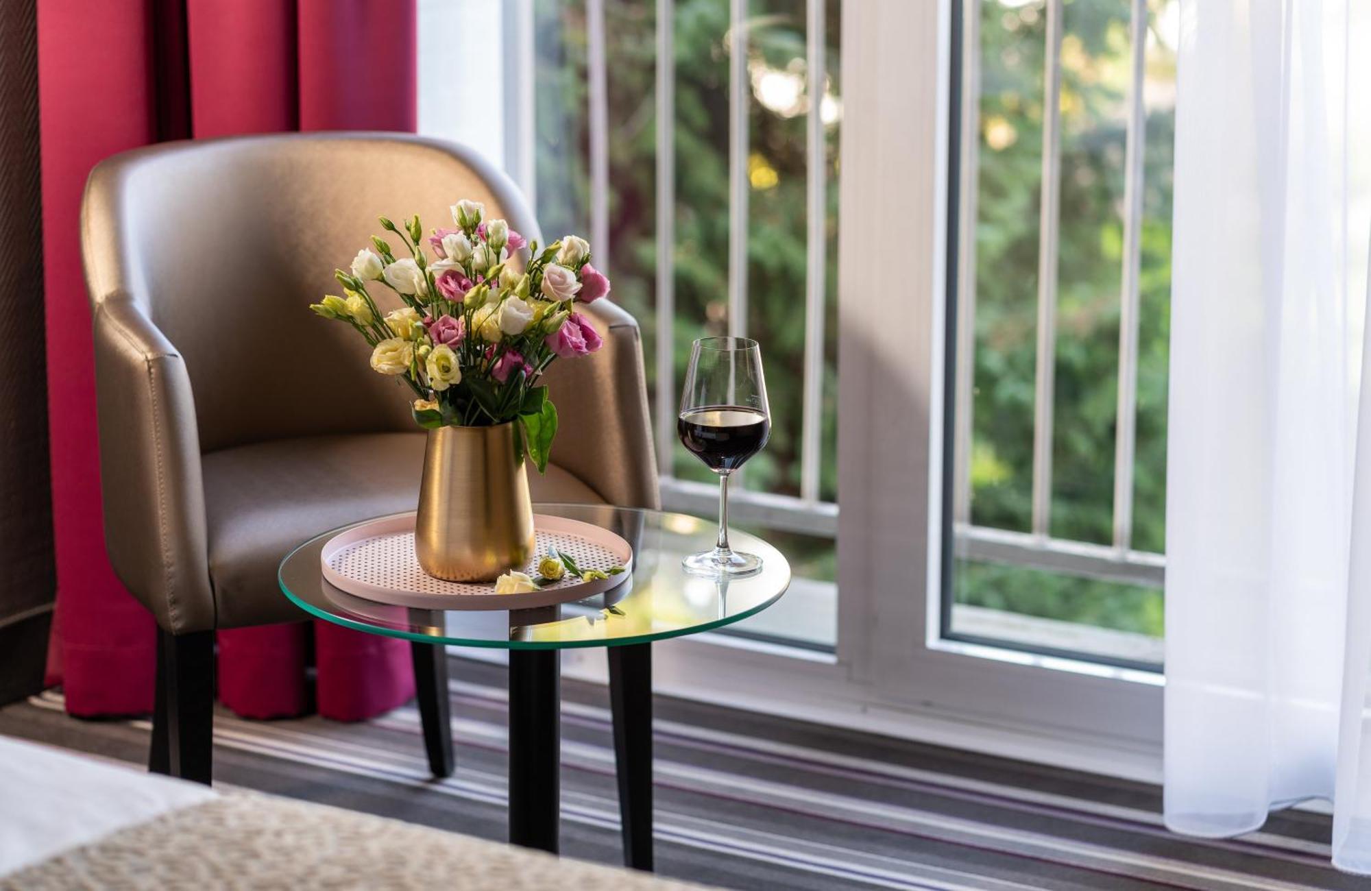 Leonardo Hotel Duesseldorf Airport Ratingen Ngoại thất bức ảnh